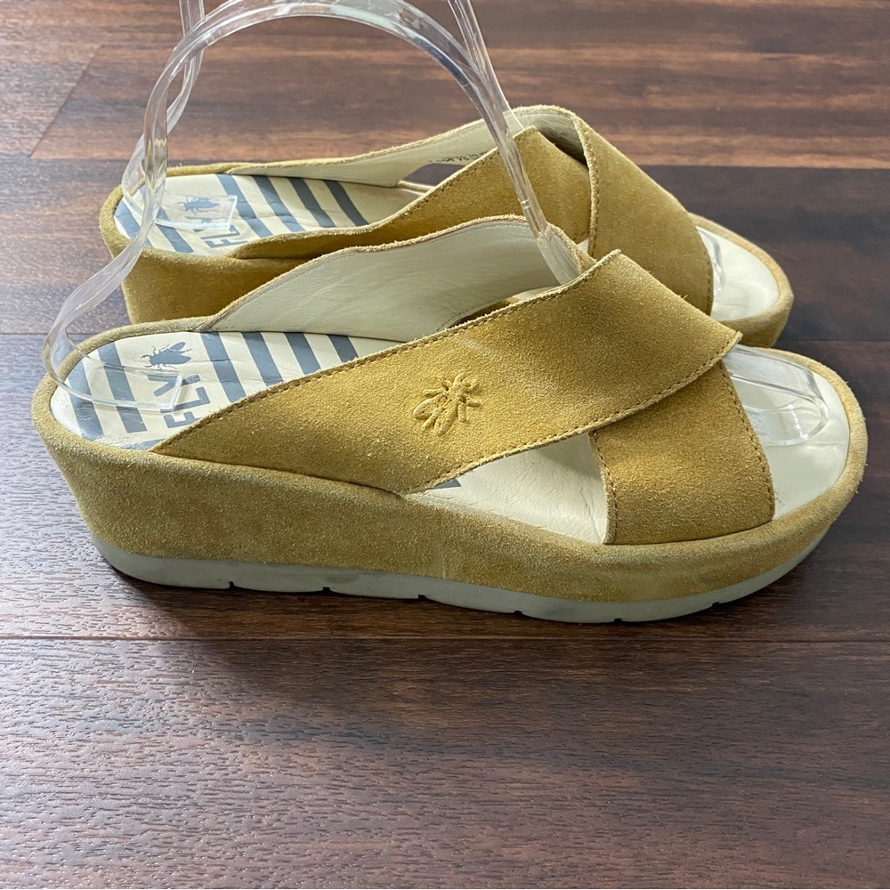 Fly London Begs Platform Slide Sandal Honey Suede Comfy 8.5